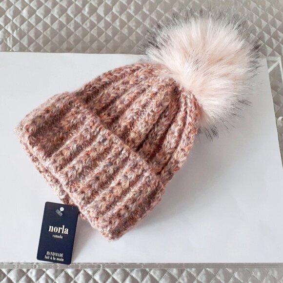 NWT Norla pink yarn knit faux fur pom pom beanie - Picture 3 of 3